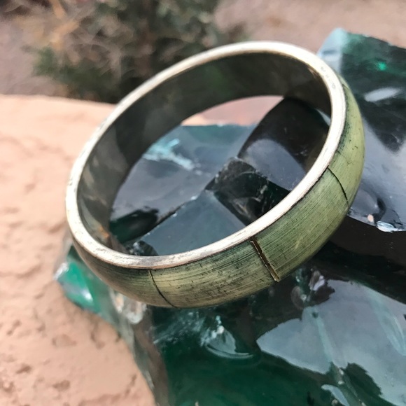 Green & Silver Tone Bamboo Look Bracelet Bangle - Picture 5 of 6